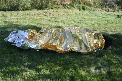 Couverture de survie légère, 140 x 220 cm, 60 g, couleur or, CAO